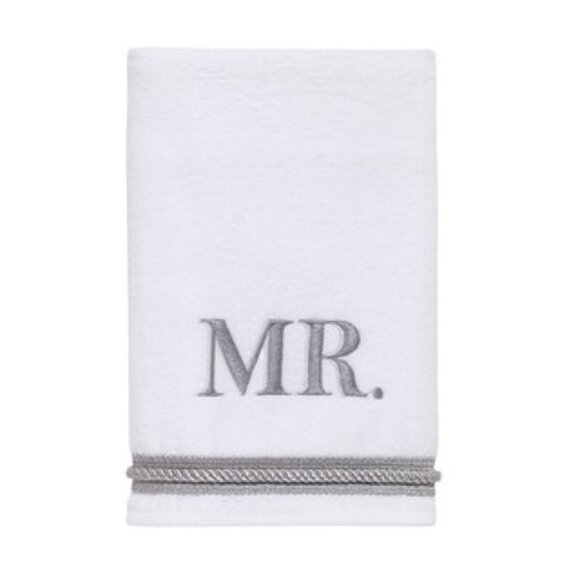 Avanti | Embroidered Mr. hand towel 15.5" x 32" NWT - Picture 1 of 3
